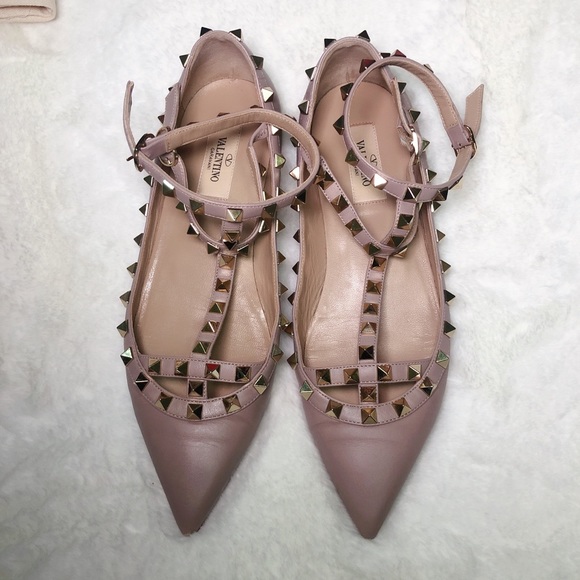 ❤️SOLD❤️Valentino rockstud cage flats nude 38 - Picture 2 of 9